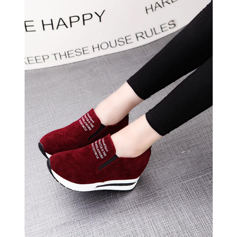 ローファー レディース スリッポン 厚底 柔らかいソール 痛くない 美脚 日常着用 歩きやすい 滑り止め 走れる 衝撃吸収 モカシン 通勤 