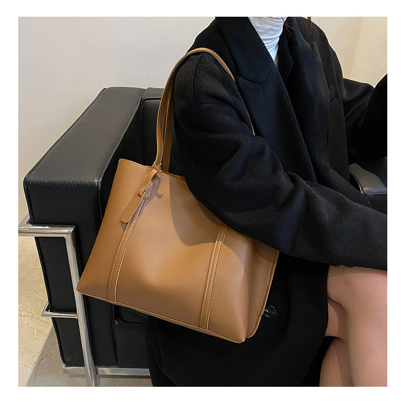 ビジネスバッグ レディース トートバッグ 就活バッグ A4 ショルダー 軽量 就活 面接 かばん 営業 通学 バッグ レザー 就活 新生活 通勤 