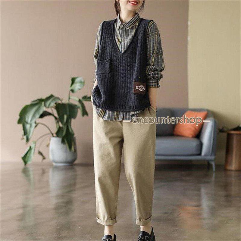 ニットベスト レディース チョッキ トップス 刺繍 Vネック おしゃれ カジュアル ノースリーブ ゆったり セーター 重ね着 ベスト 秋コーデ 薄手 