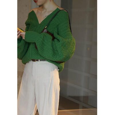 トップス レディース ニット セーター カットソー カジュアル Vネック オフショルダー フェミニン ゆったり 長袖 おしゃれ 可愛い オーバーサイズ キーネック 