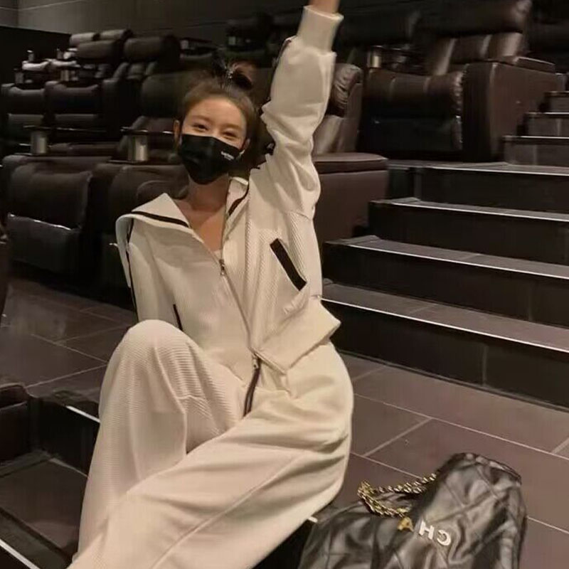 スウェット レディース レディース セットアップ 春夏秋 スポーツウェア 運動服 上下セット 外出 母の日 部屋着 2点セット 長袖 誕生日 ジャージセットアップ 