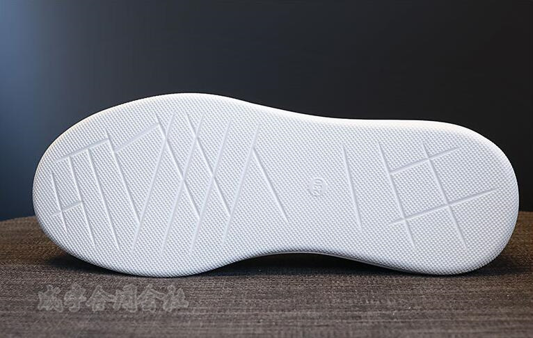 厚底スニーカー レースアップブーツ ハイカットスニーカー レディース 厚底靴 メッシュ軽量 6CM 通学靴 黒 通気性 靴 美脚 白 通勤 疲れない 