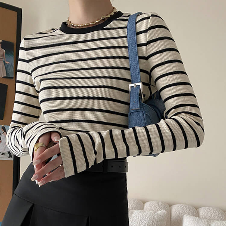 Ｔシャツ レディース 長袖 韓国 トップス ボーダー ロンＴ シンプル 定番 クルーネック バイワッフル フィット 柄 おしゃれ 