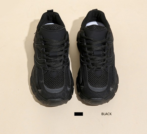 厚底スニーカー レディース ダッド スニーカー ウォーキングインヒール 白 黒 。 靴 かわいい 厚底 おしゃれ 