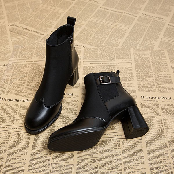 ショートブーツ レディース 歩きやすい 軽量 滑らない 痛くない 小さいサイズ 黒 カジュアル 防寒 防滑 大きいサイズ スポーティ 