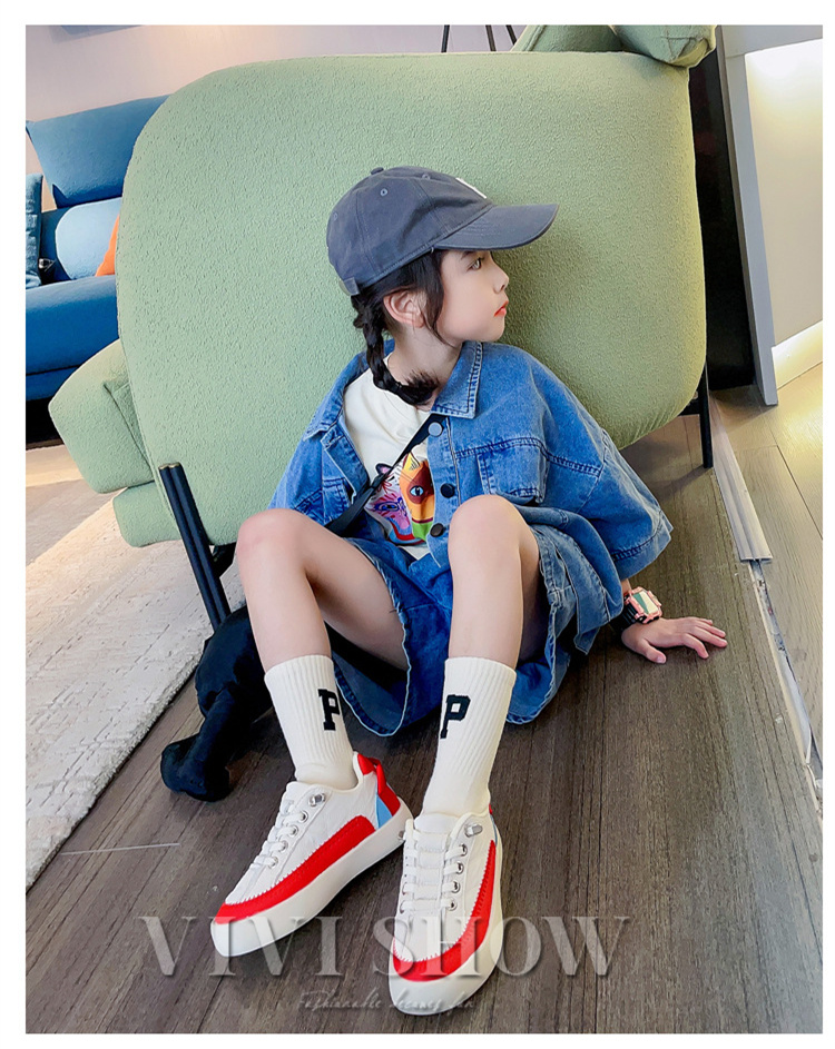 キッズ スニーカー 子供靴 歩きやすい カジュアル シンプル かわいい おしゃれ はきやすい カラフル 動きやすい 