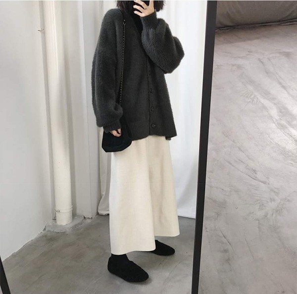ニットカーディガン 秋冬 ゆったり セーター ざっくり オーバーサイズ 前開き 羽織 無地 日常服 トップス カジュアル ニットカーディガン 