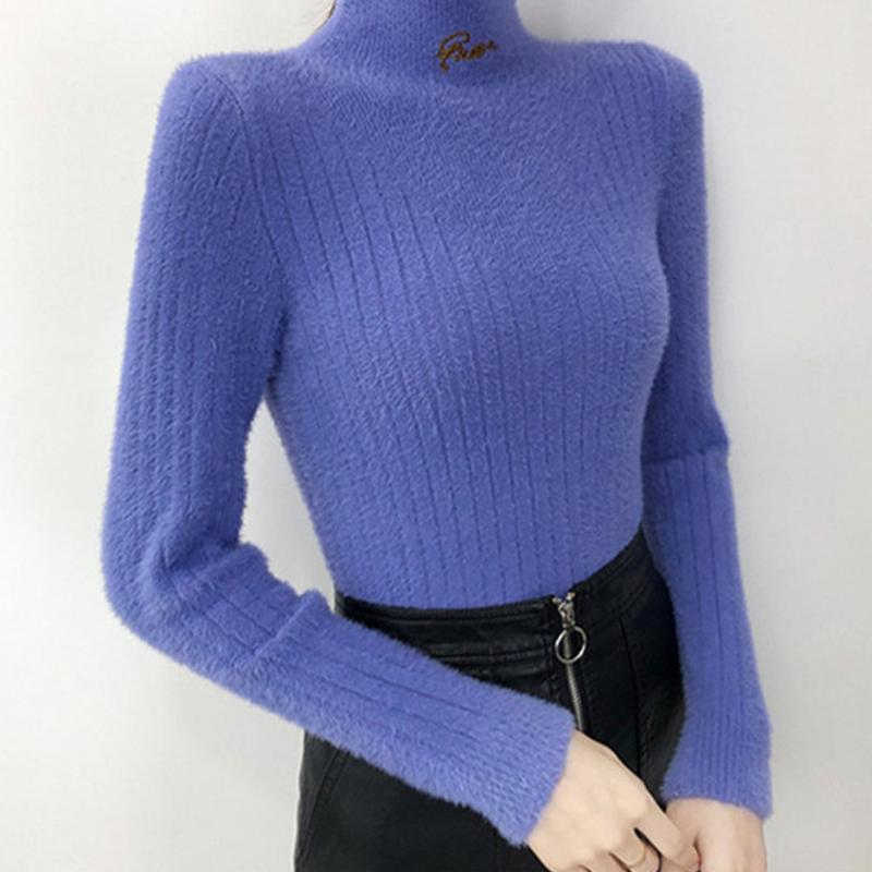 女性の洋風肌にフィットする無地のカラーを厚めにしたハーフハイネックのボトムセーター女性 春と秋冬の ハーフハイネックインナーに 純色  