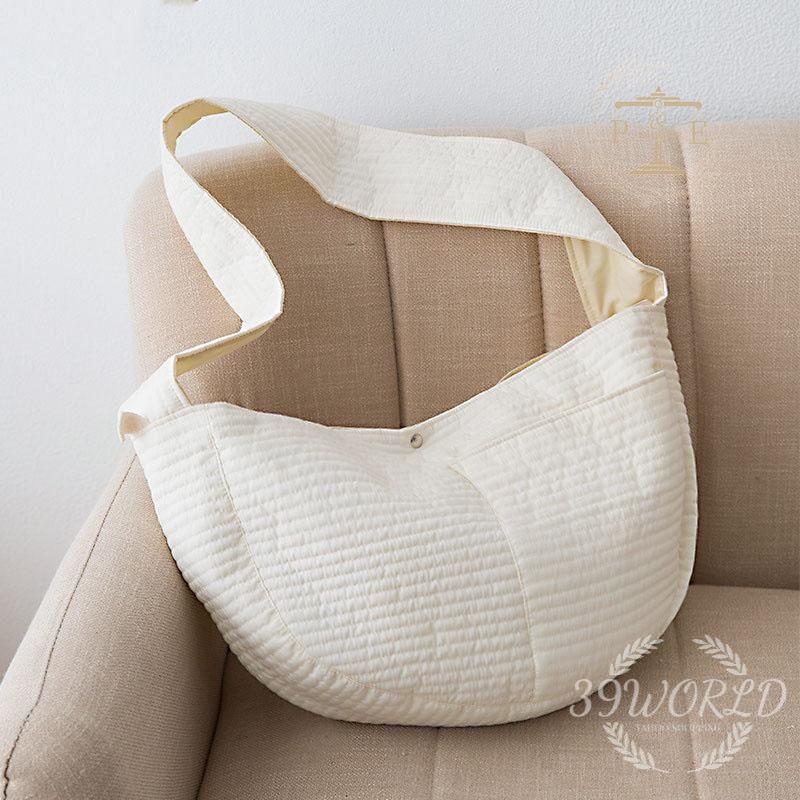 犬 スリング ペットスリング 猫 抱っこ紐 抱っこひも ポケット付き 飛び出し防止 無地 持ち運び お散歩 お出掛け キャリーバッグ ドッグスリング 小型犬 