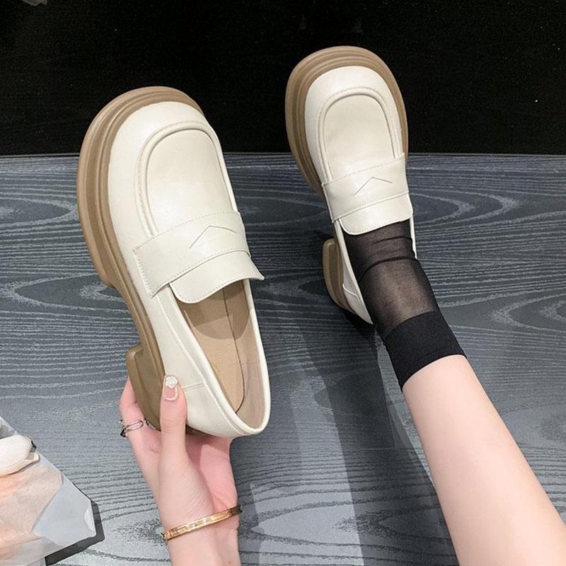 ローファー レディース スリッポン 厚底 柔らかいソール 痛くない 衝撃吸収 美脚 通勤 モカシン 日常着用 歩きやすい 走れる 滑り止め 