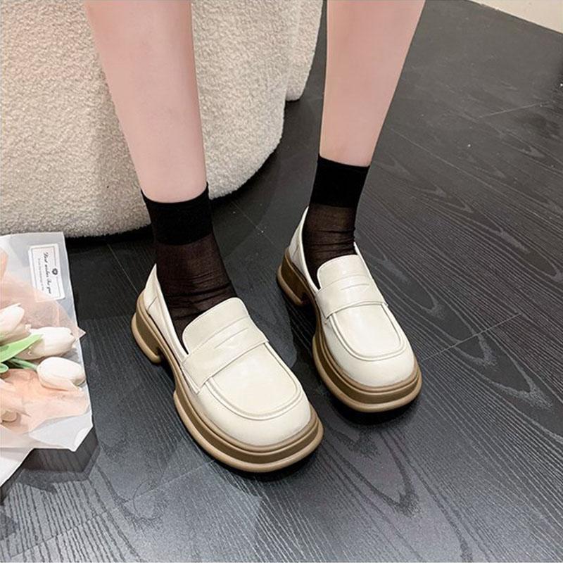 ローファー レディース スリッポン 厚底 柔らかいソール 痛くない 衝撃吸収 美脚 通勤 モカシン 日常着用 歩きやすい 走れる 滑り止め 