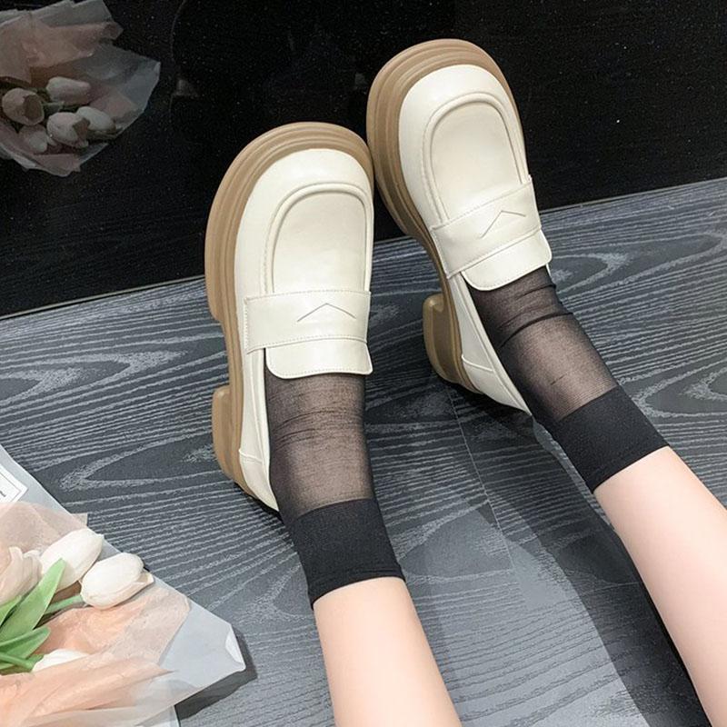 ローファー レディース スリッポン 厚底 柔らかいソール 痛くない 衝撃吸収 美脚 通勤 モカシン 日常着用 歩きやすい 走れる 滑り止め 