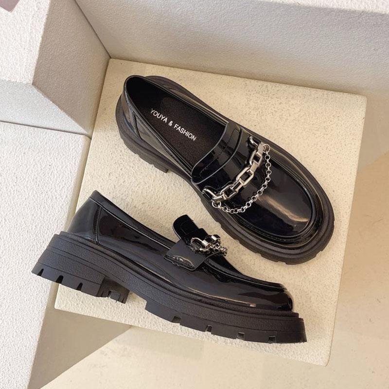 ローファー レディース スリッポン 厚底 柔らかいソール 痛くない 衝撃吸収 美脚 走れる 滑り止め 日常着用 歩きやすい 通勤 モカシン 