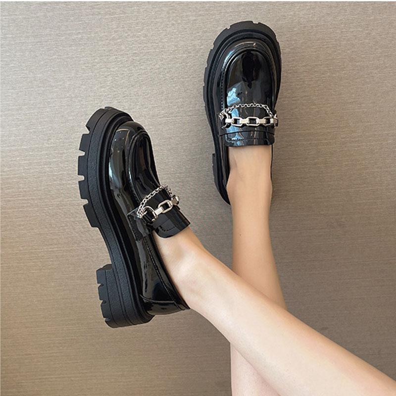 ローファー レディース スリッポン 厚底 柔らかいソール 痛くない 衝撃吸収 美脚 走れる 滑り止め 日常着用 歩きやすい 通勤 モカシン 