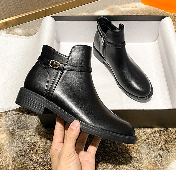 ショートブーツ レディース 歩きやすい 軽量 滑らない サイドジップ 小さいサイズ 黒 防滑 カジュアル 防寒 大きいサイズ 痛くない 