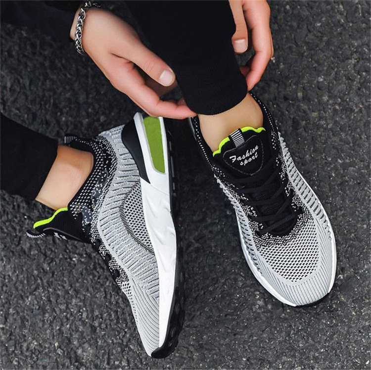 送料無料 スニーカー メンズ 軽量 衝撃吸収 幅広 運動靴 ウォーキングドライビングメッシュスニーカー ランニングカジュアル 