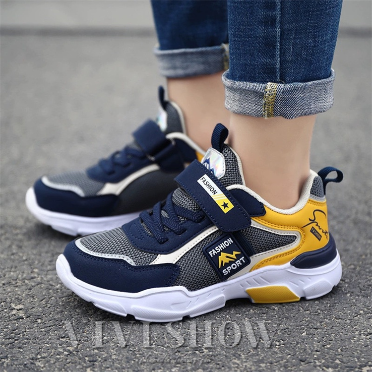 キッズ スニーカー 子供靴 歩きやすい カジュアル シンプル かっこいい カラフル かわいい はきやすい 動きやすい おしゃれ スポーティー 