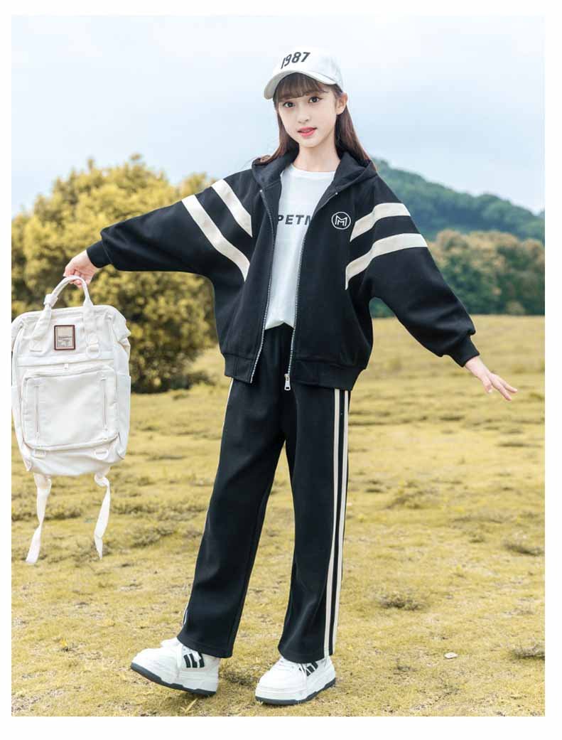 ジャージ 上下 子供服女の子 送料無料 スポーツウェアユニセックス セットアップ ランニングウェア トレーニングウェア イベント ユニフォーム 学園祭 文化祭 