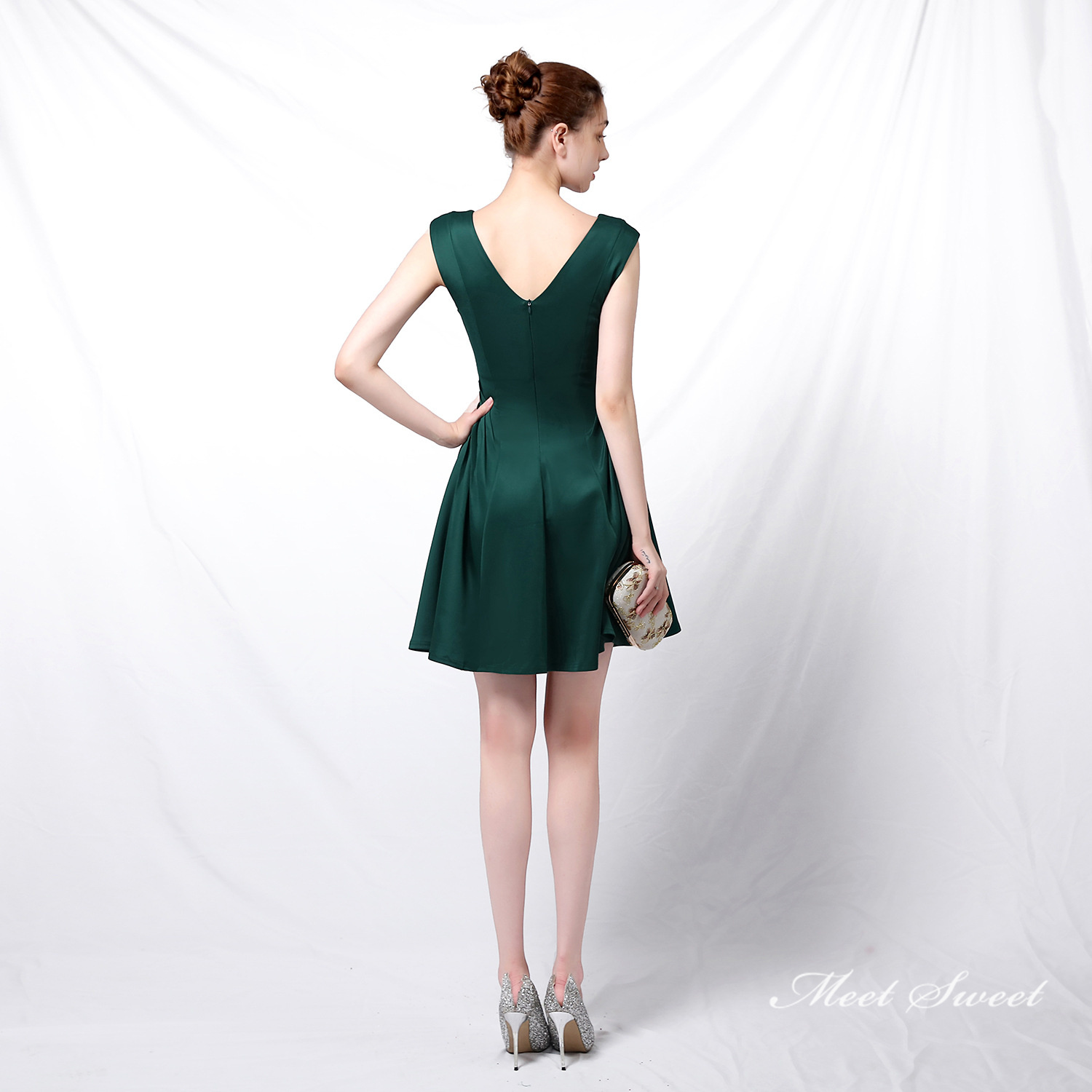 カラードレス ミニドレス 袖なし パーティードレス 結婚式 二次会 ミディアムドレス サテン フォーマルドレス 演奏会 ワンピース ファスナー 発表会 演出 