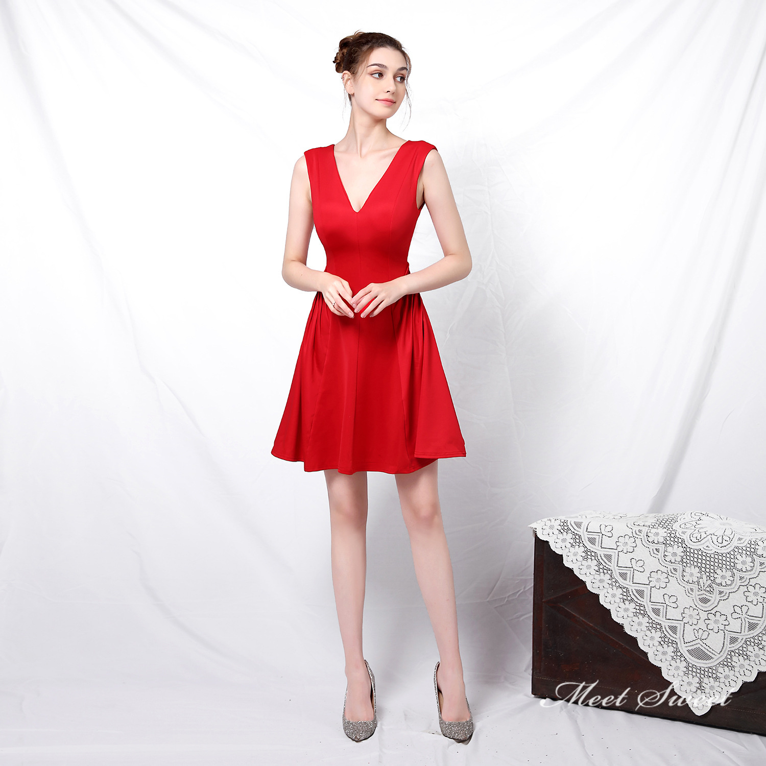 カラードレス ミニドレス 袖なし パーティードレス 結婚式 二次会 ミディアムドレス サテン フォーマルドレス 演奏会 ワンピース ファスナー 発表会 演出 