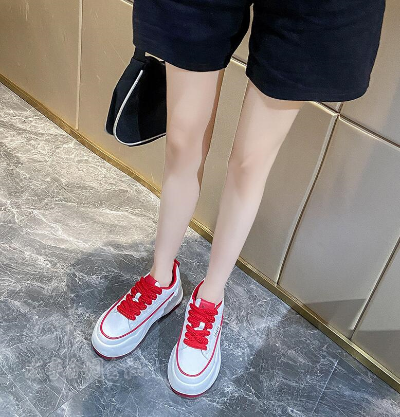 厚底スニーカー レディース ローカットスニーカー スポーツ厚底5.5CM 身長アップ 美脚 歩きやすい 靴 軽量 通勤 疲れない おしゃれ 通学 