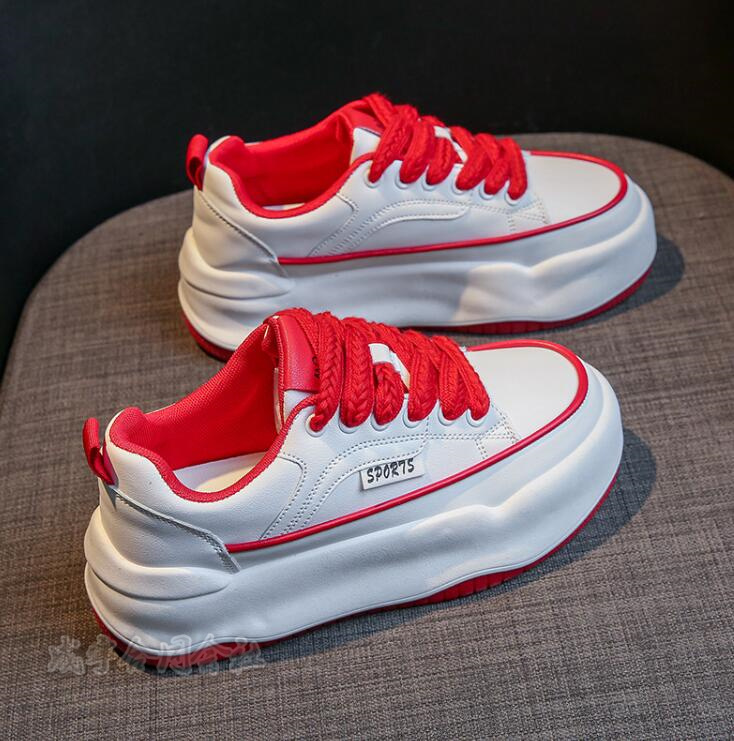 厚底スニーカー レディース ローカットスニーカー スポーツ厚底5.5CM 身長アップ 美脚 歩きやすい 靴 軽量 通勤 疲れない おしゃれ 通学 