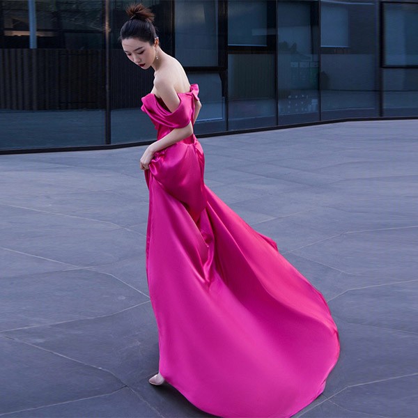 ロングドレス 大人 ピアノ 発表会 大きいサイズ 小さいサイズ パーティードレス 演奏会 披露宴 韓国 レディース 母親 結婚式 