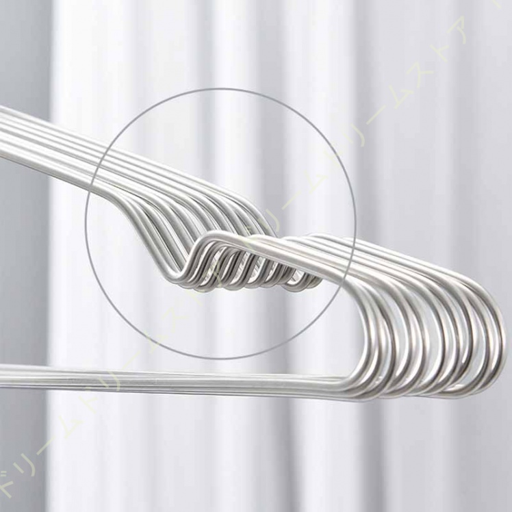 すべらない ハンガー おしゃれ 洗濯 薄い あとがつかない 洗濯ハンガー 洋服掛け 滑り止め 衣類ハンガー 軽量 シルバー 型崩れ防止 20本組 スリム 