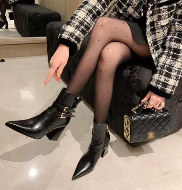 ショートブーツレディース 美脚 8CM太ヒール 秋冬 疲れにくい スエード スムース 小さいサイズ 大きいサイズ 防寒 歩きやすい 