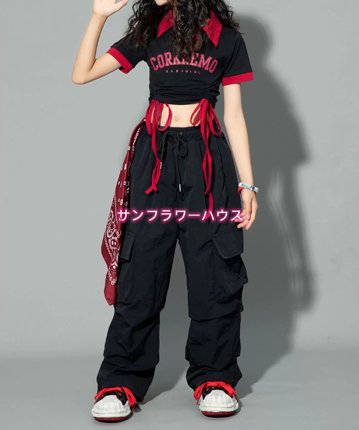 女の子 チアガール カーゴパンツ 黒 キッズダンス衣装 ステージ 肩出し ヒップホップ ヘソ出し トップス タンクトップ 衣装 半袖 夏 ジャズダンス JAZZ 