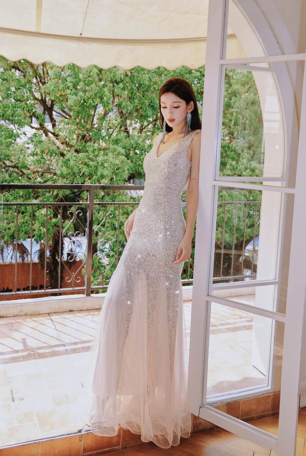 キラキラドレス マーメイドドレス 大人 ピアノ 発表会 ロングドレス 二次会花嫁 演奏会 セクシー 母親披露宴 パーティードレス 結婚式 