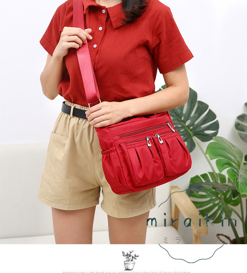 ショルダーバッグ レディース 仕切り トートバッグ ママバッグ 大容量 軽量 大きめ 送料無料 おしゃれ アウトドア お出かけ ファスナー カジュアル 肩掛け 