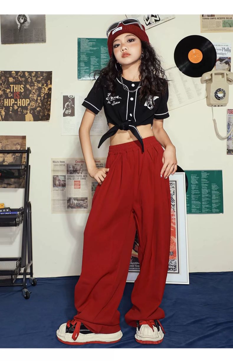 ヒップホップ 衣装 キッズダンス衣装 セットアップ 韓国 子供ダンス服 HIPHOP 黒 キッズ 白 赤 ガールズ 派手 パンツ K-POP ベースボールシャツ ダンス衣装 