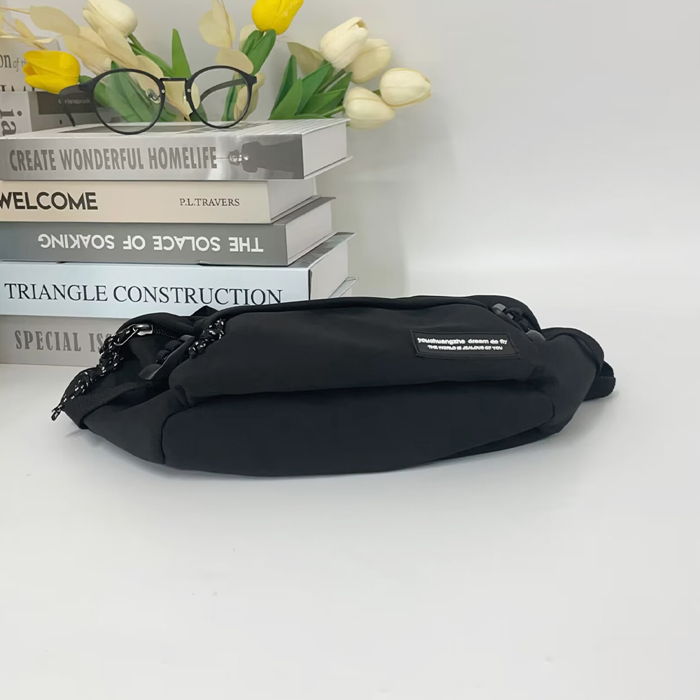 ショルダーバッグ 斜めがけ 男女兼用韓国  