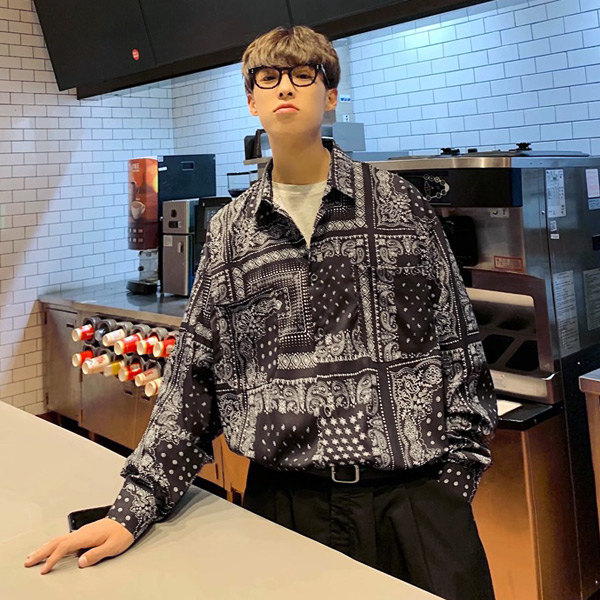 あり 柄シャツ ペイズ柄 バンダナ柄 長袖シャツ 黒 シャツ 春服秋服 ブラック 大きいサイズ ダンス トップス 韓国ファッション ヒップホップ 個性的 
