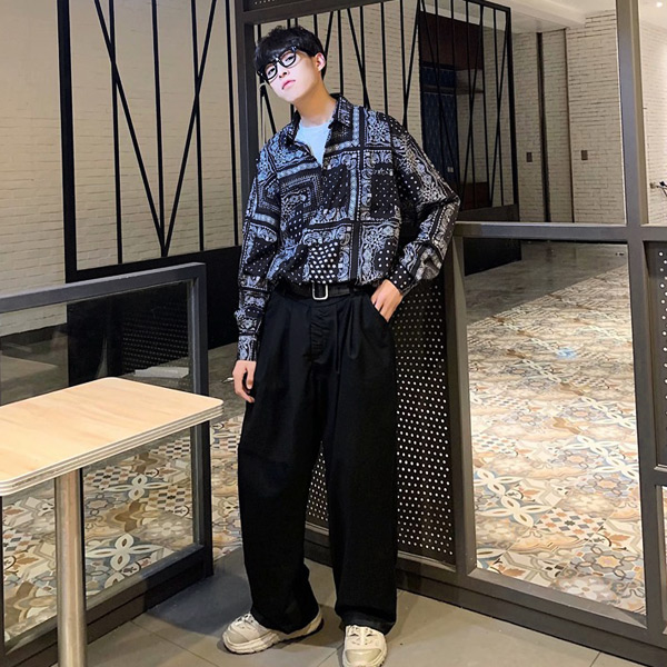 あり 柄シャツ ペイズ柄 バンダナ柄 長袖シャツ 黒 シャツ 春服秋服 ブラック 大きいサイズ ダンス トップス 韓国ファッション ヒップホップ 個性的 