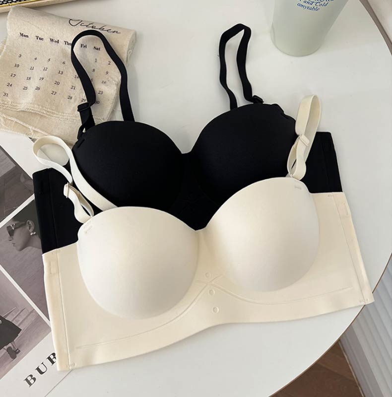 立体カップ 盛りブラ レディース もちもち ノンワイヤー シームレス 揺れない 下着 脇高 盛れる 旅行 シンプル ブラジャー 脇肉 インナー 楽ちん 