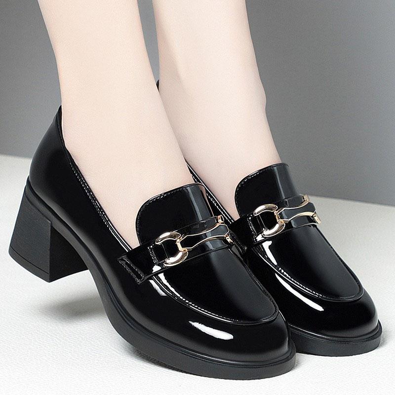 ローファー レディース スリッポン 厚底 柔らかいソール 痛くない 衝撃吸収 美脚 通勤 滑り止め モカシン 歩きやすい 日常着用 走れる 