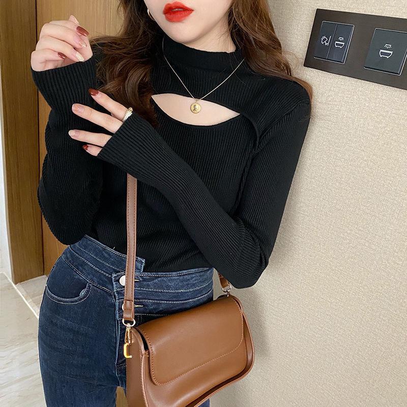 女性のにフィットする無地のカラーを厚めにしたハーフハイネックのボトムセーター女性 春秋の ハーフハイネックインナーに 純色  