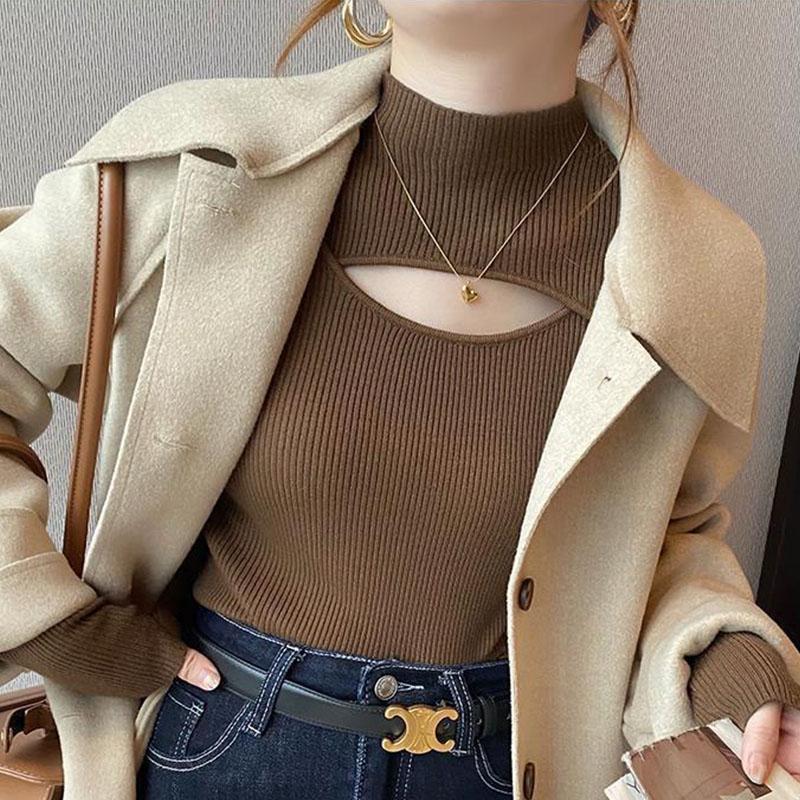女性のにフィットする無地のカラーを厚めにしたハーフハイネックのボトムセーター女性 春秋の ハーフハイネックインナーに 純色  