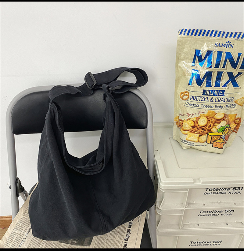 ショルダーバッグ レディース キャンA4 トートバッグ 大きめ 軽い 通勤 トート おしゃれ シンプル 多機能 通学 旅行 バッグ 軽量 ポケット 