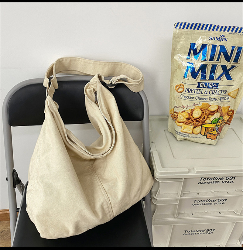 ショルダーバッグ レディース キャンA4 トートバッグ 大きめ 軽い 通勤 トート おしゃれ シンプル 多機能 通学 旅行 バッグ 軽量 ポケット 