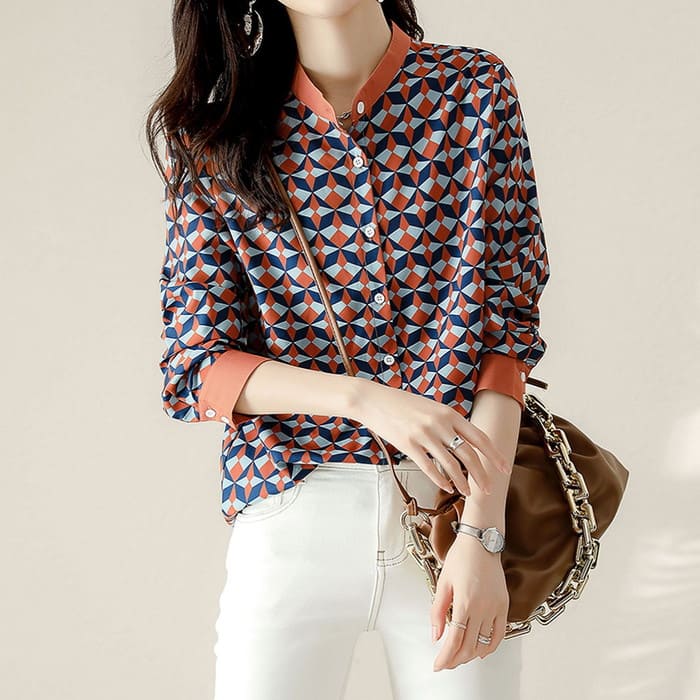 ブラウス レトロ柄 レディース シャツ 長袖 春秋 通勤 カジュアル オシャレ お出かけ 60代 きれいめ 30代 トップス 女子会 40代 50代 シニア 旅行 