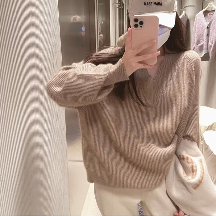 トップス ニット セーター レディース きれいめ エレカジュアル シンプル 大人 体型カバー 可愛い おしゃれ Vネック フェミニン 長袖 ゆったり ベーシッ 