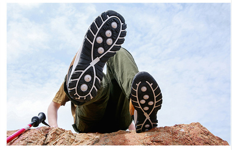 ランニングスニーカー メンズスポーツウォーキングカジュアルドライビングシューズアウトドア 軽量 通気  