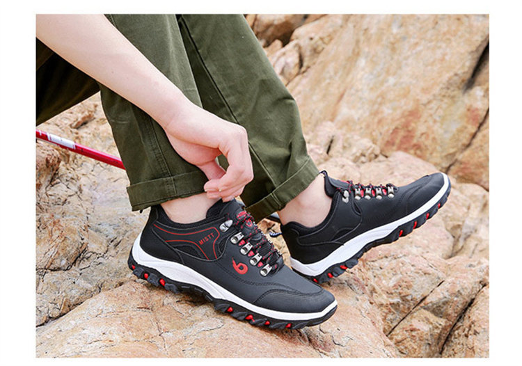 ランニングスニーカー メンズスポーツウォーキングカジュアルドライビングシューズアウトドア 軽量 通気  