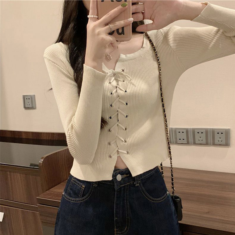 ニットトップス フロントレースアップ秋服 。可  