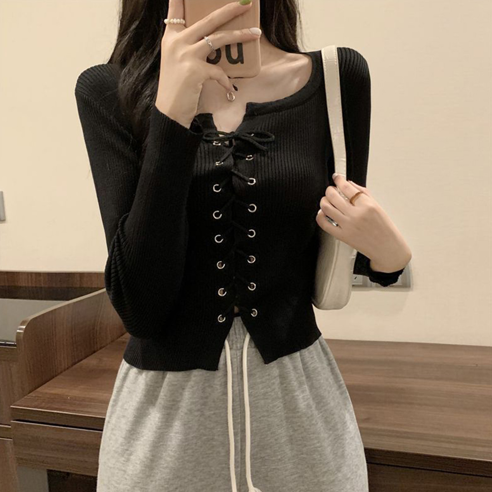 ニットトップス フロントレースアップ秋服 。可  