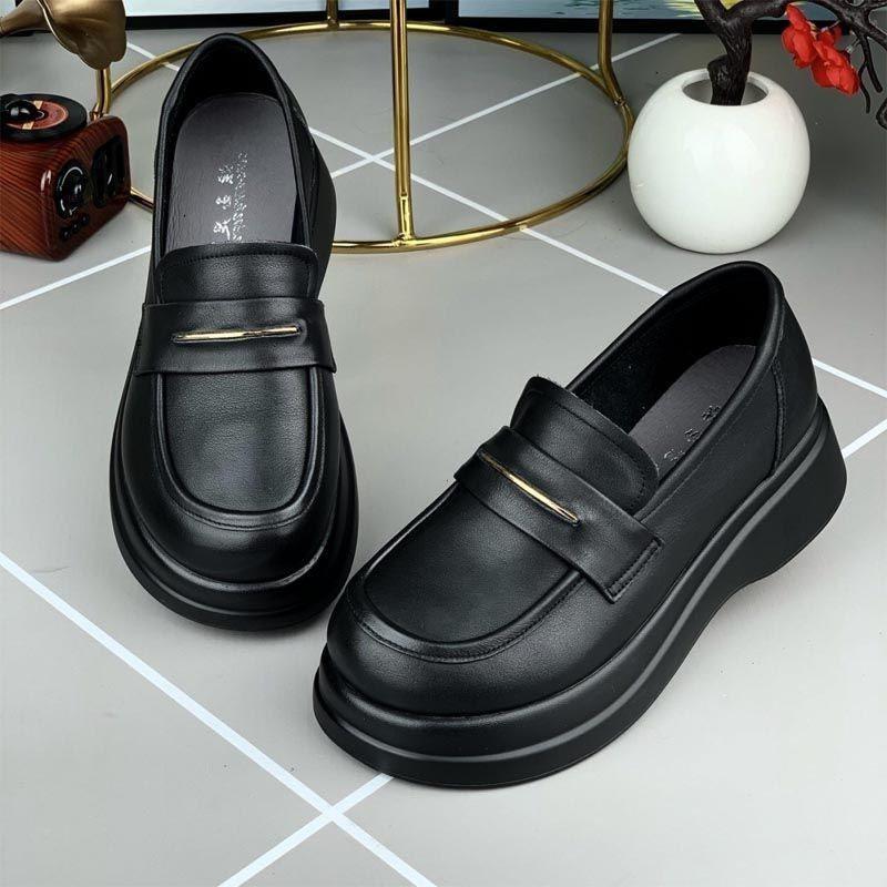 ローファー レディース スリッポン 厚底 柔らかいソール 痛くない 衝撃吸収 走れる モカシン 美脚 日常着用 歩きやすい 滑り止め 通勤 