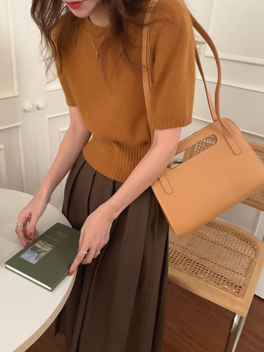 半袖ニット セーター レディース トップス クルーネック 薄手 ショート丈 カジュアル ゆったり 着やせ シンプル 韓国 おしゃれ 